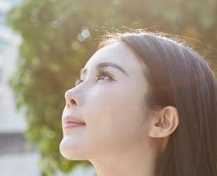 蜜桃社 – 看见不一样的结衣：那张日常原图引发的联想
