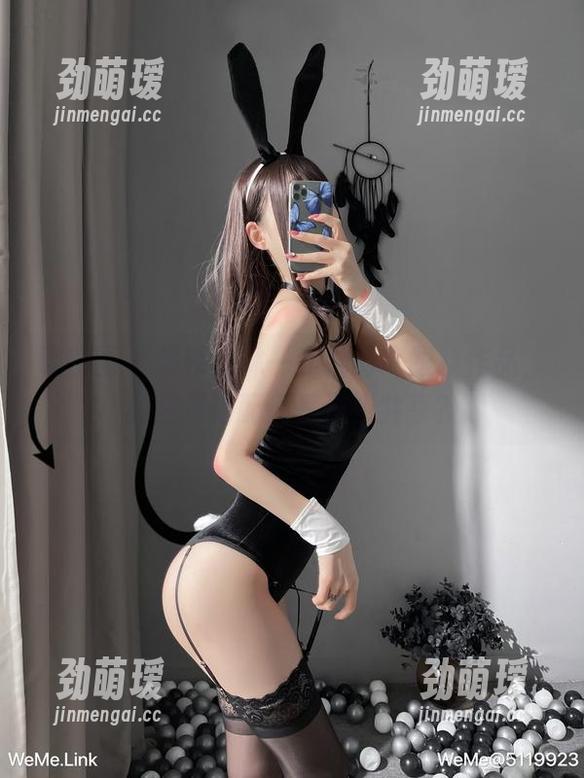 微密圈 - 超辣的林一和她的高跟鞋作品，到底是搭配还是资源共享？