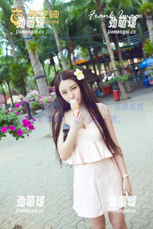 青豆客-卓琳妹妹 青豆客 - 姐姐在这里露出个头,卓琳妹妹的免费写真,让人捉摸不透。